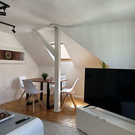 Schoenes City-Apartment Mit 2 Schlafzimmer, Parkplatz, Ruhig Und Hell, D46-Dg Oldenburg Zewnętrze zdjęcie