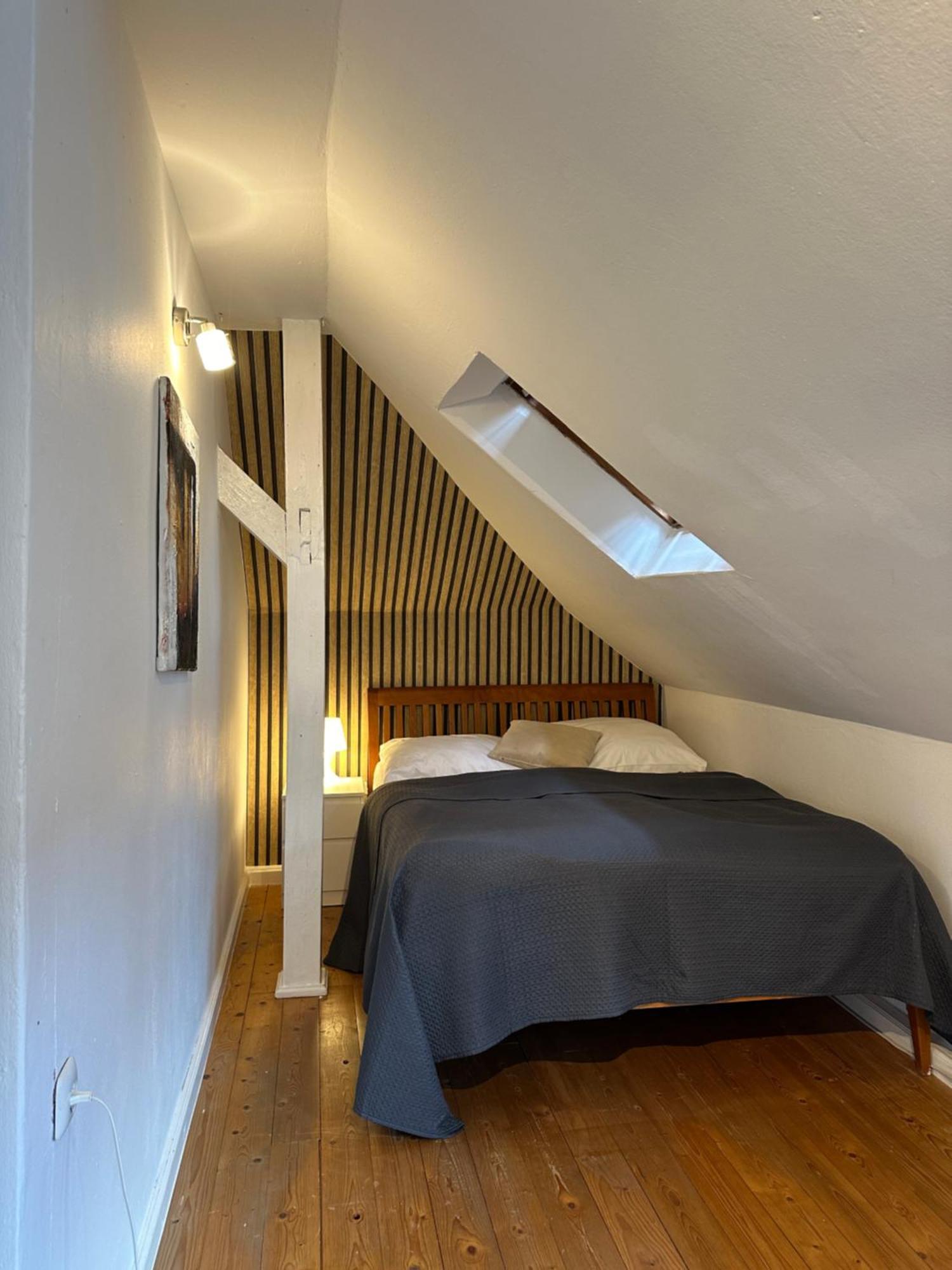 Schoenes City-Apartment Mit 2 Schlafzimmer, Parkplatz, Ruhig Und Hell, D46-Dg Oldenburg Zewnętrze zdjęcie